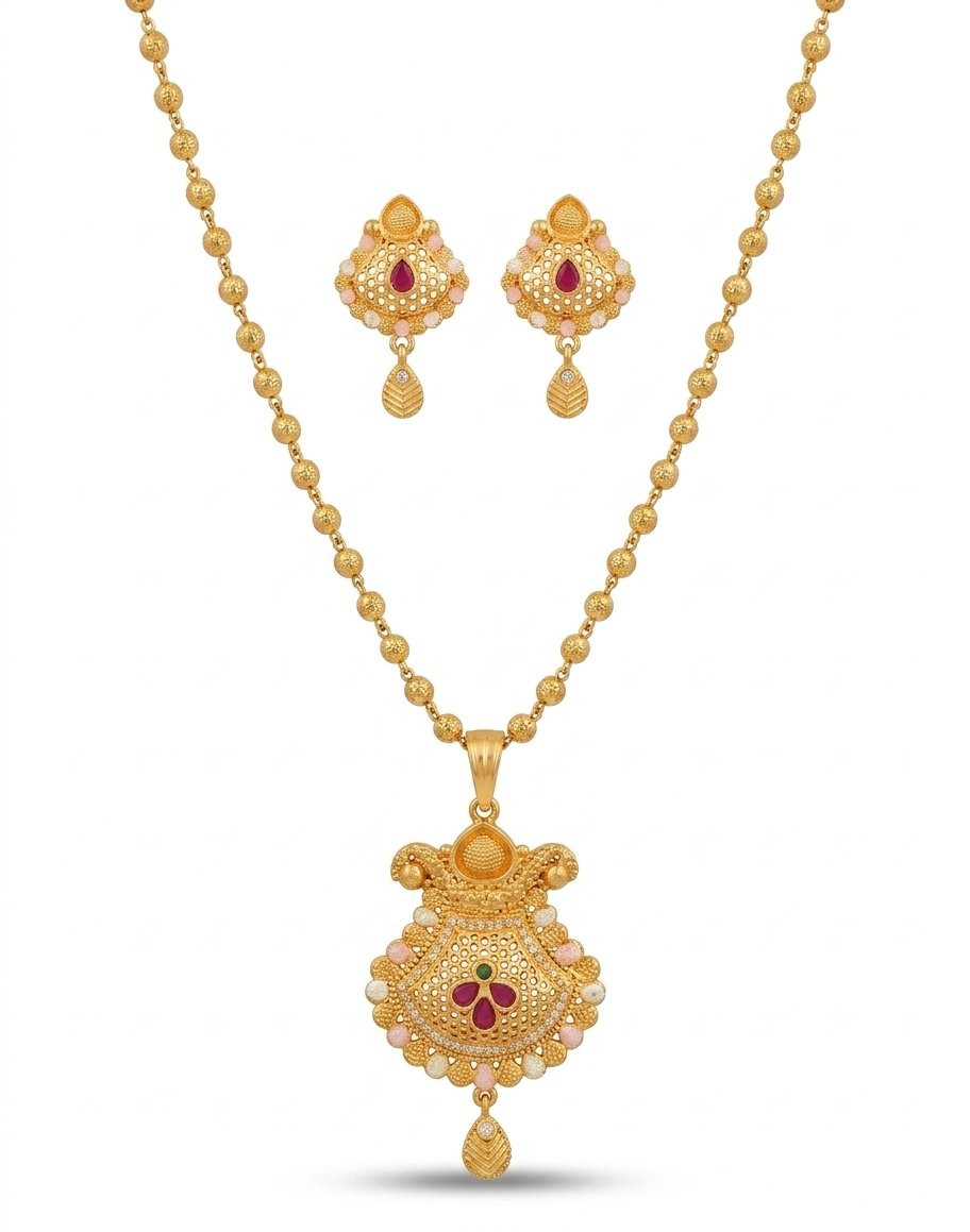 Charm Gold Plated Chain Pendant Set