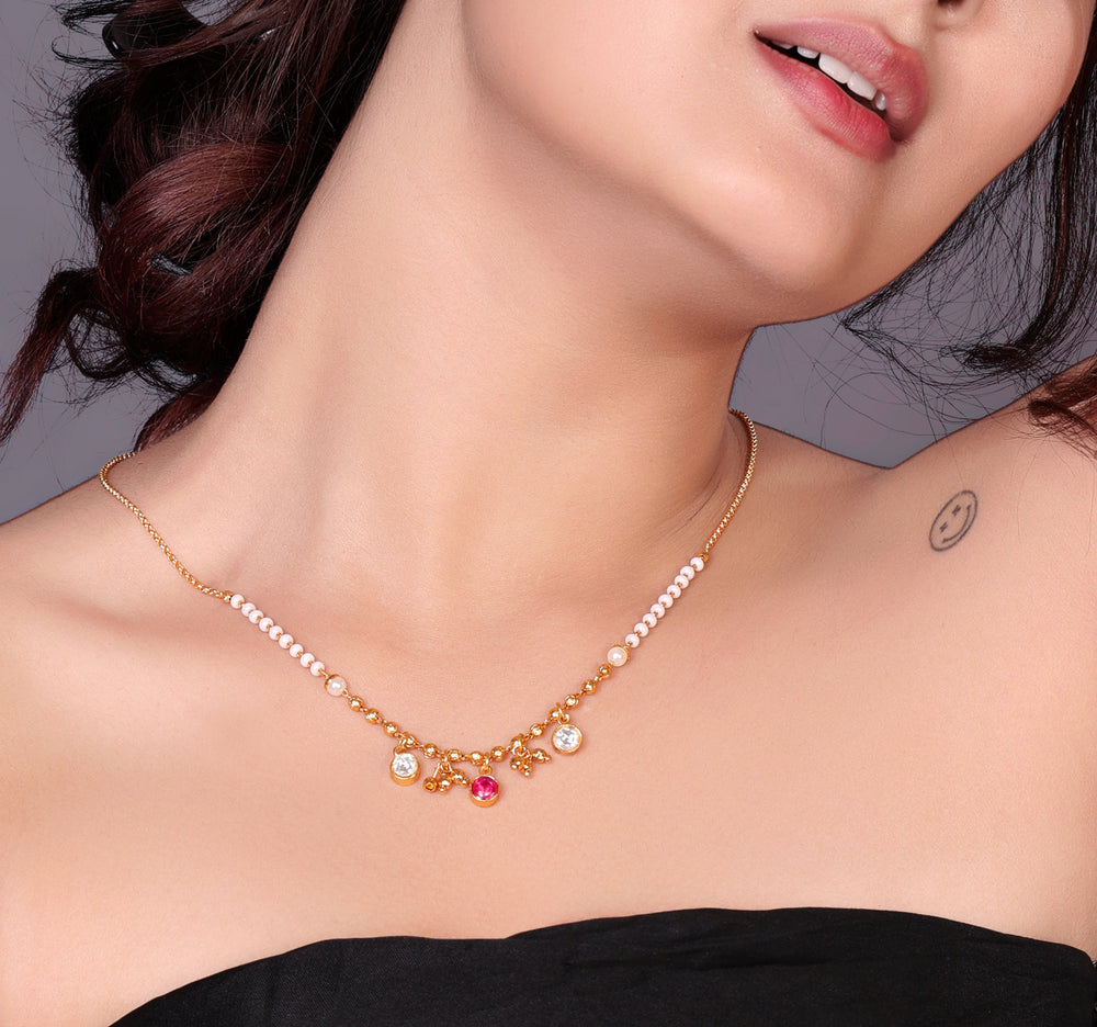Anaya flora gold tanmaniya necklace