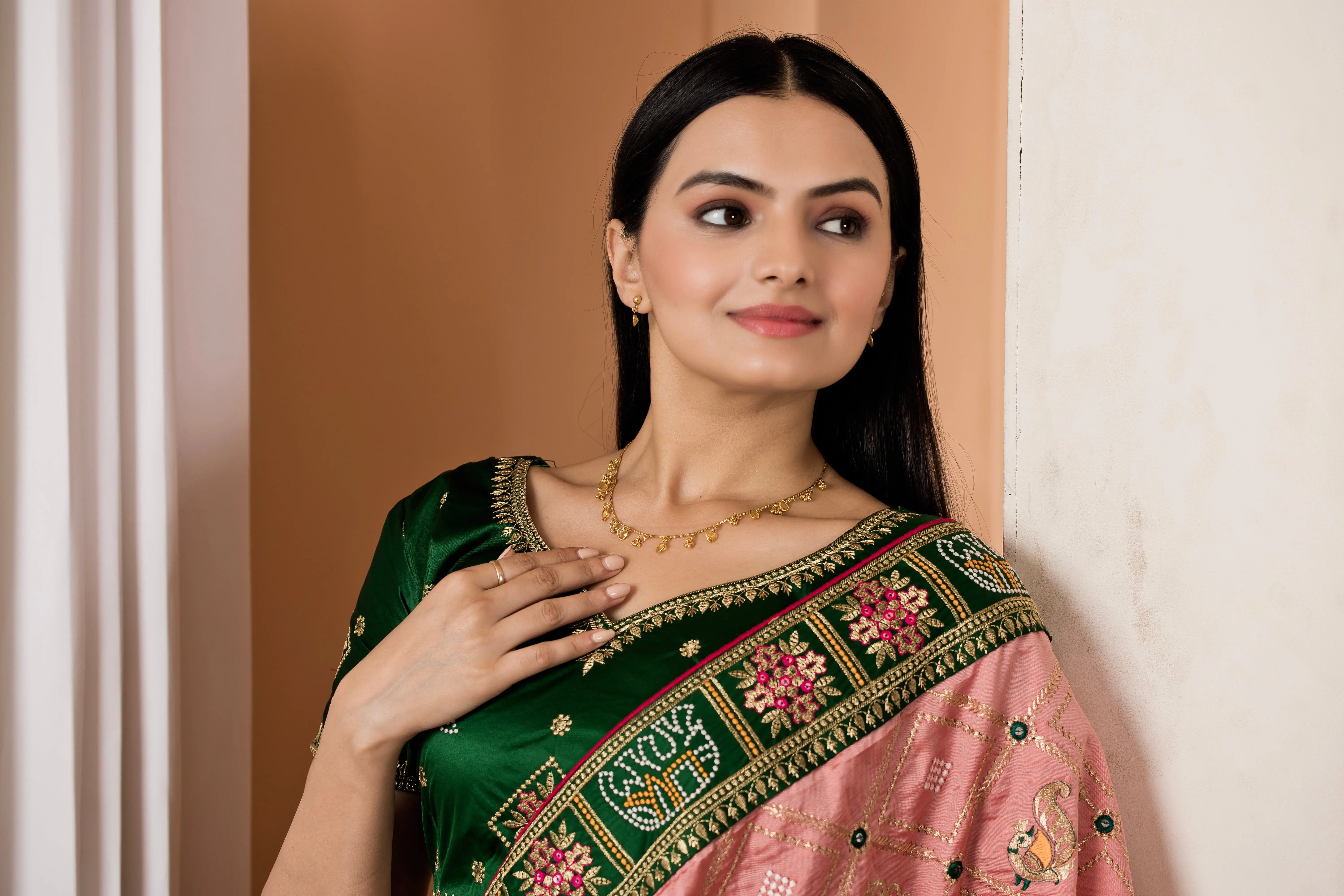 Avril Gold Plated Tanmaniya  for women PZMO