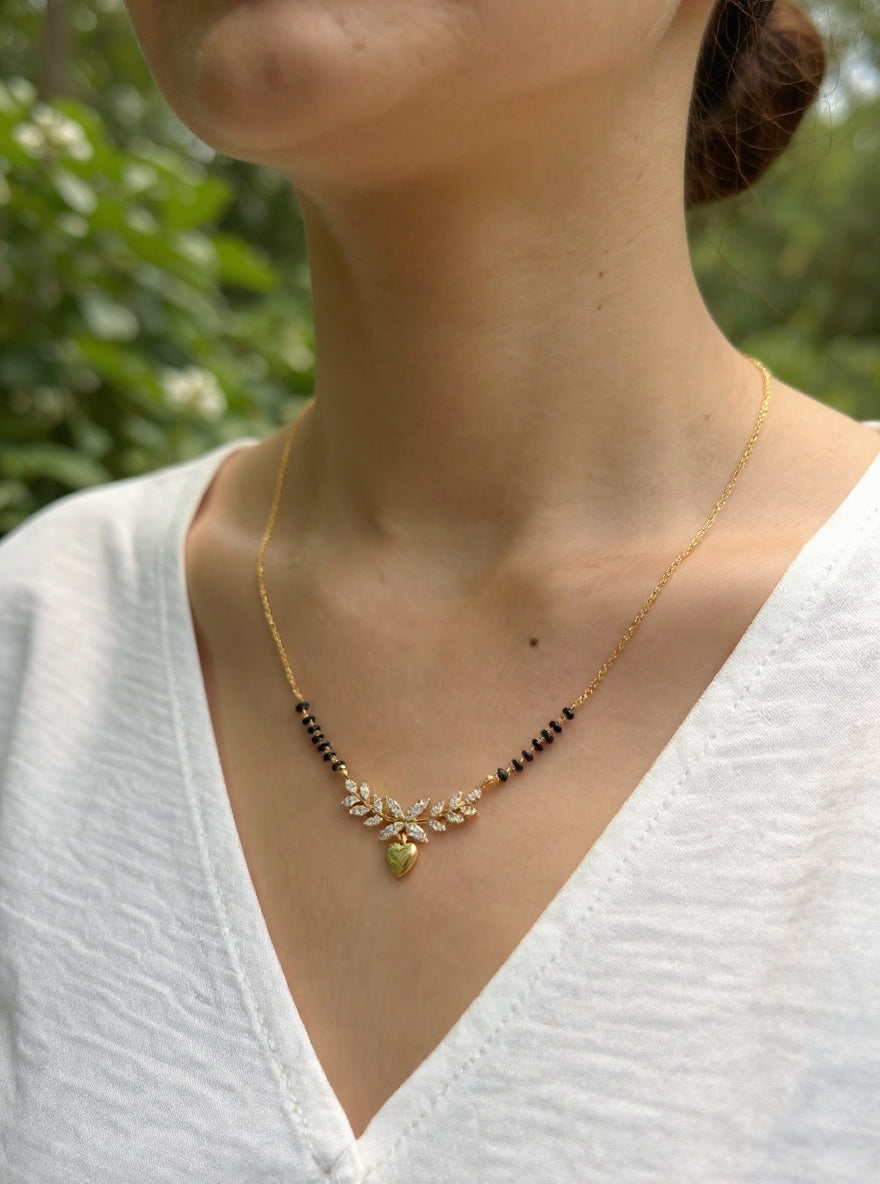 Keety Leaf-Heart Short Mangalsutra
