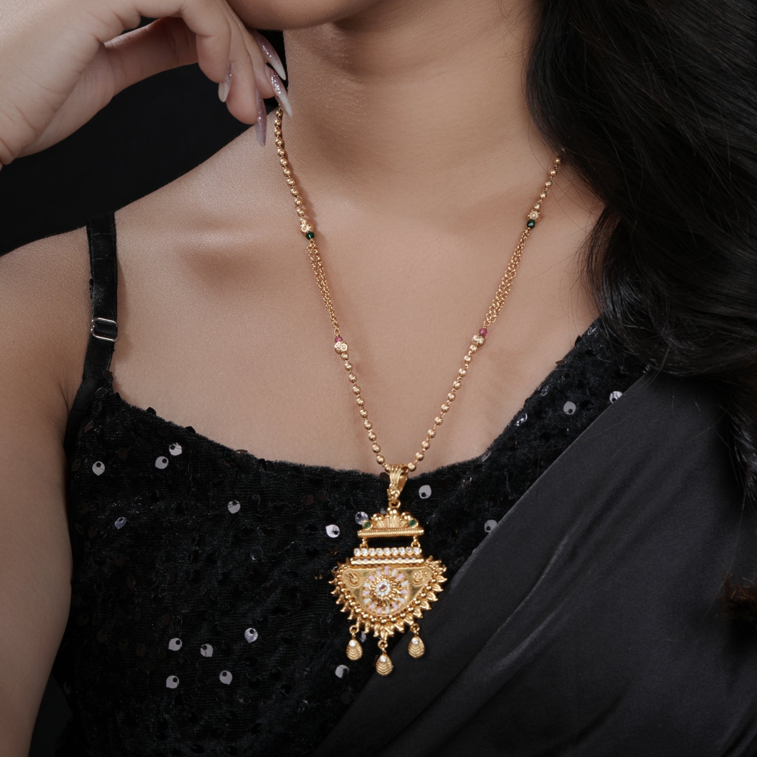 Evaniya Gold Plated Chain Pendant Set - PZMO