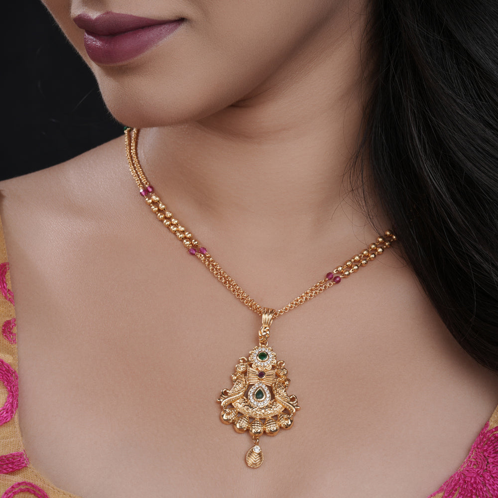 Mahi Gold Plated Chain Pendant Set