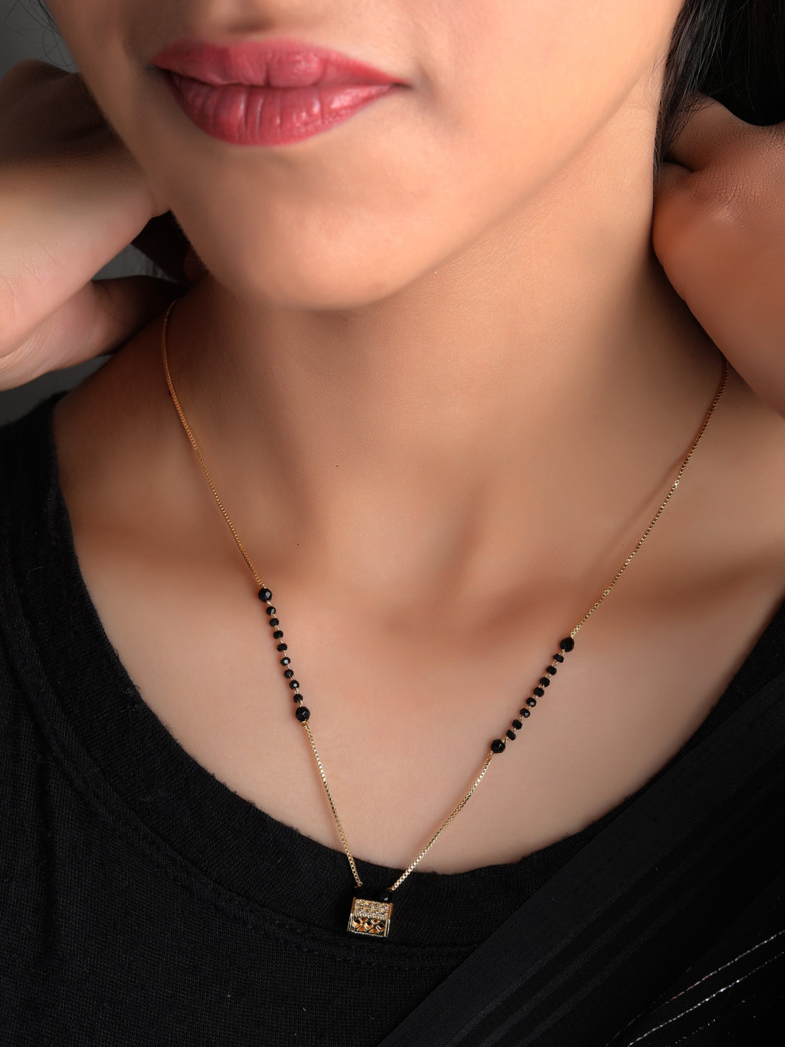 Noor Gold Mangalsutra PZMO